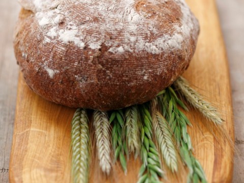 Pane con farina d'avena: semplice e buono