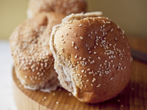 Burger bun: la ricetta per il pane per gli hamburger