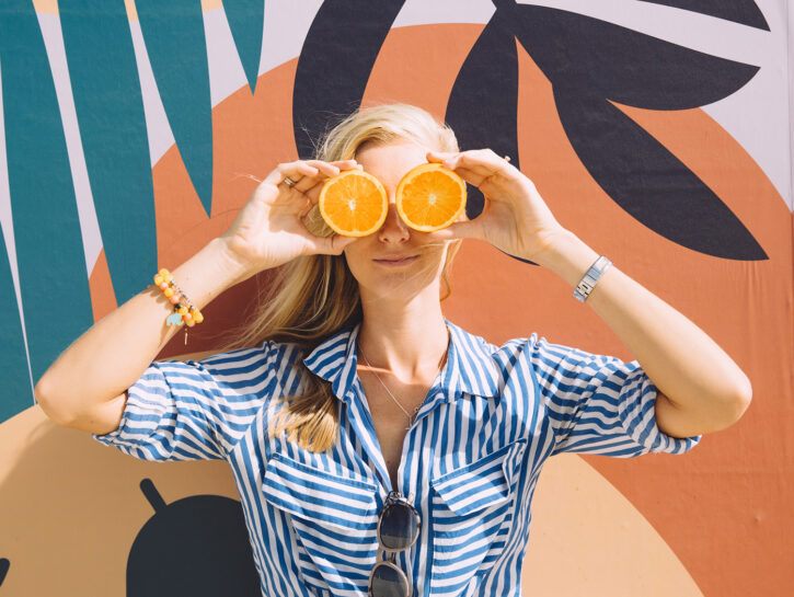 Vitamina C, l'antiossidante naturale che fa bene alla pelle