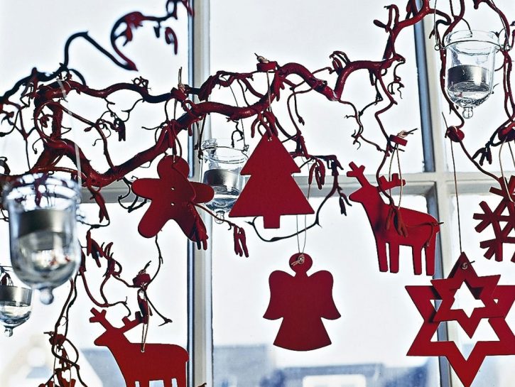Decora un ramo e appendilo