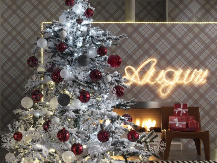 Decorazioni Natalizie Low Cost.20 Idee Creative Per Addobbare L Albero Di Natale Low Cost