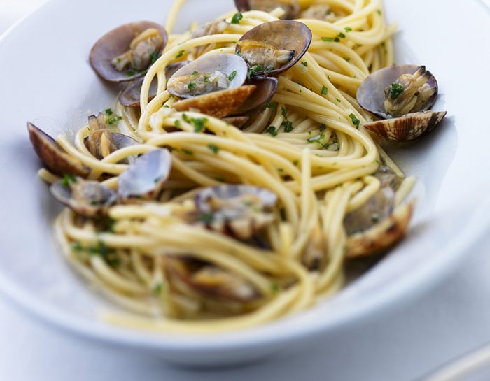 Domenica: spaghetti alle vongole