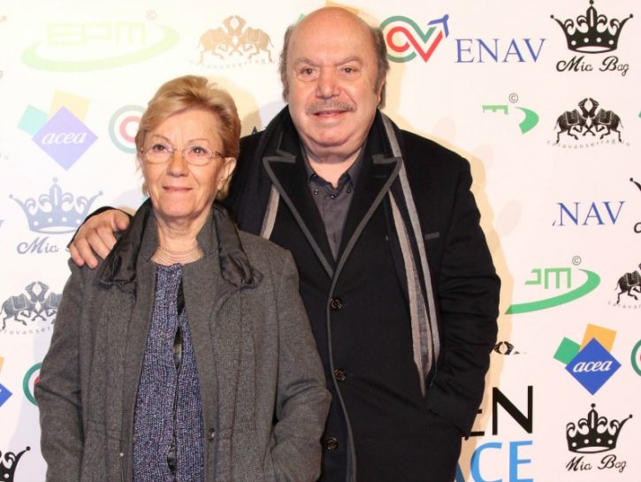 La Moglie Di Lino Banfi E Ancora Viva