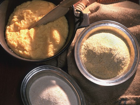 Polenta: come fare la ricetta originale