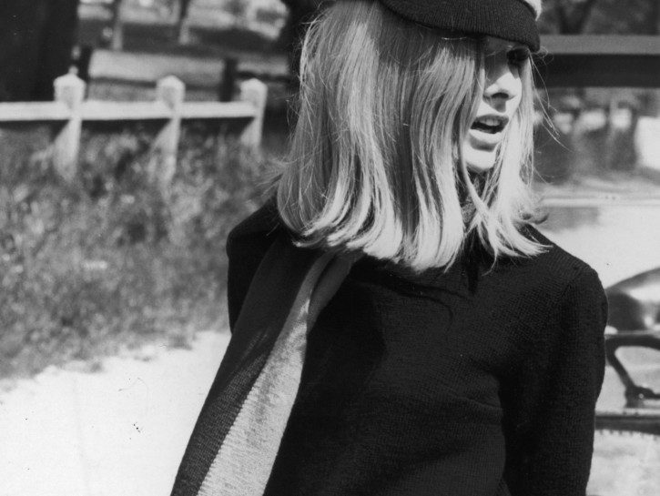 Chic con il poncho: le regole per indossarlo