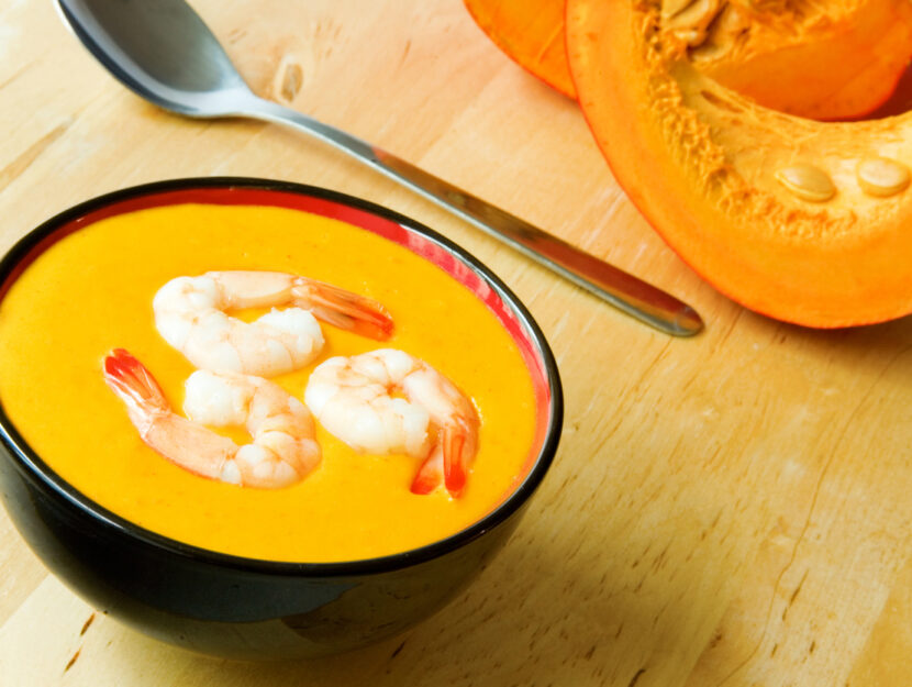 Zuppa di zucca con i gamberi