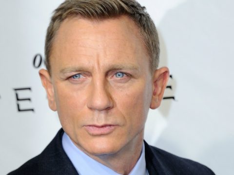 Daniel Craig smette i panni di James Bond