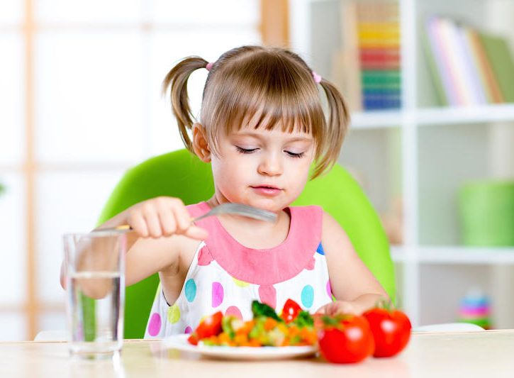 Come tagliare i cibi per prevenire il soffocamento