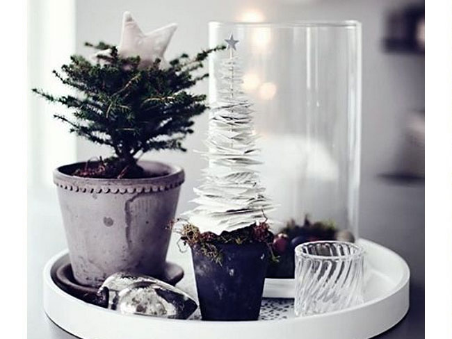 Atmosfera shabby chic per la tavola di Natale