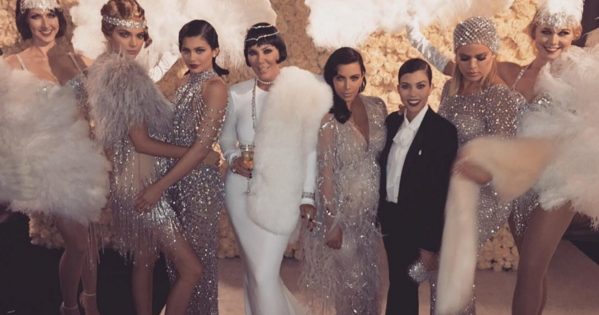 Party in stile Grande Gatsby per i Kardashian Jenner Donna Moderna