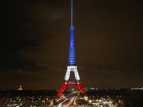 E ora, dopo l'attentato, che succederà a Parigi e nel mondo?