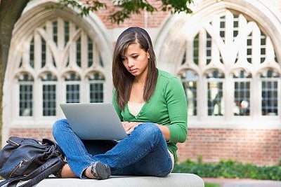 Ragazze, per trovare lavoro studiate le STEM