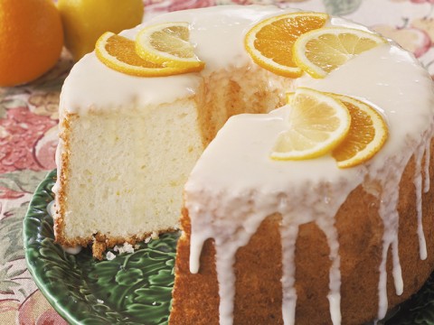 Angel food cake: come si prepara il ciambellone americano