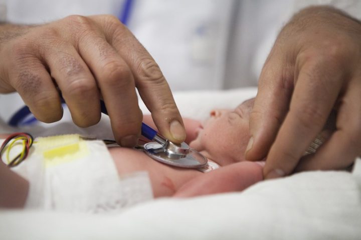 Sorprendenti miglioramentiLa marsupioterapia è sempre più utilizzata nei reparti neonatali proprio