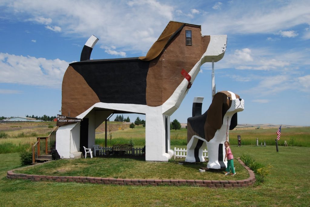 Dog Bark Park Inn