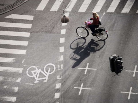 Pagati per andare al lavoro in bici: dove è già realtà