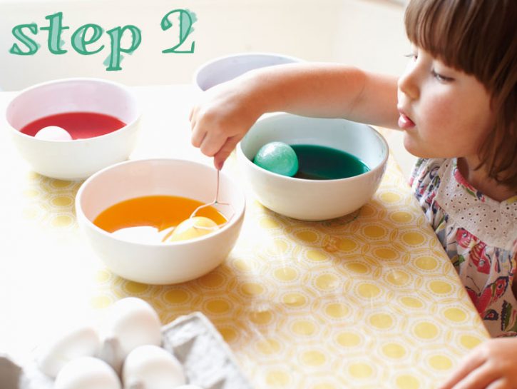 Step 2: colorare le uova di Pasqua
