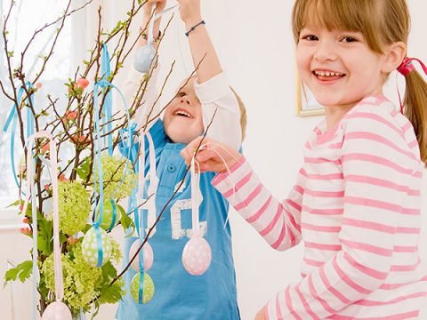 Albero di Pasqua fai da te con i bambini