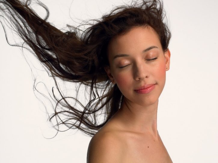 Proteggere unghie e capelli