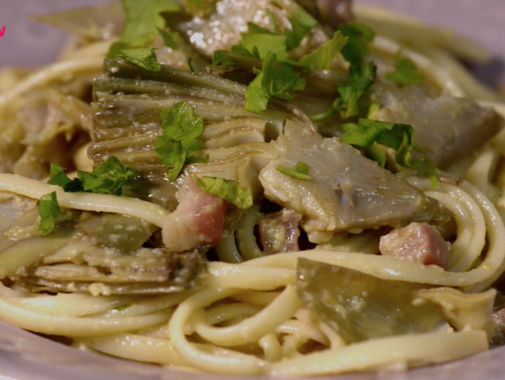 Video ricetta: Carbonara di carciofi