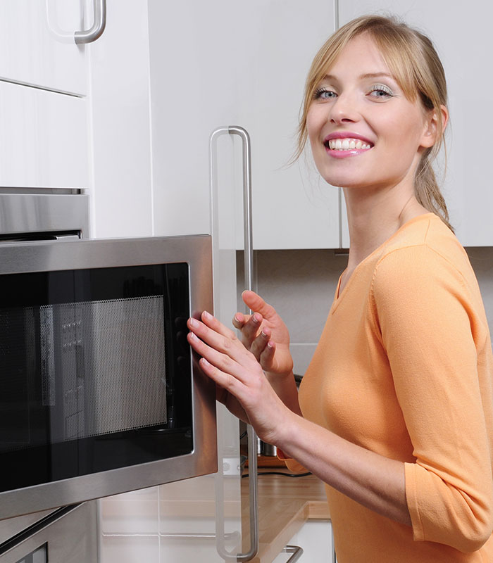 Come cucinare con il microonde - Donna Moderna