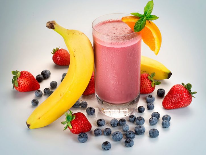 Frullato con latte di cocco o mandorla