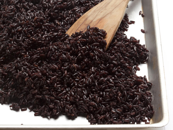 Ingredienti insalata di riso venere
