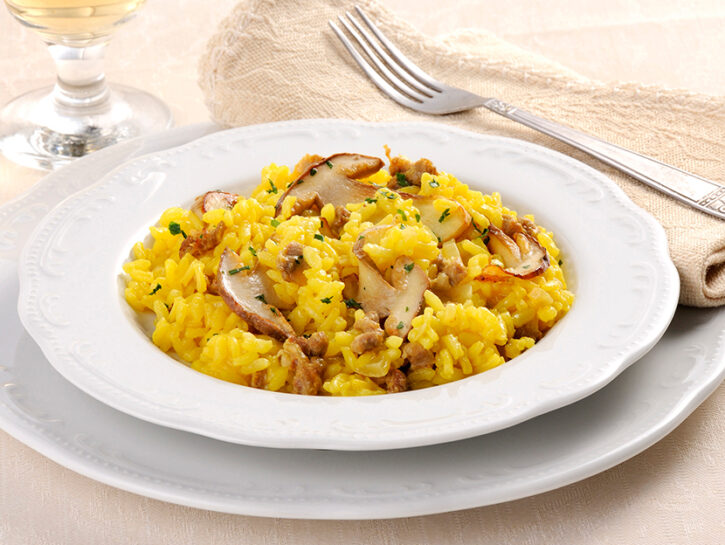 Risotto allo zafferano e funghi