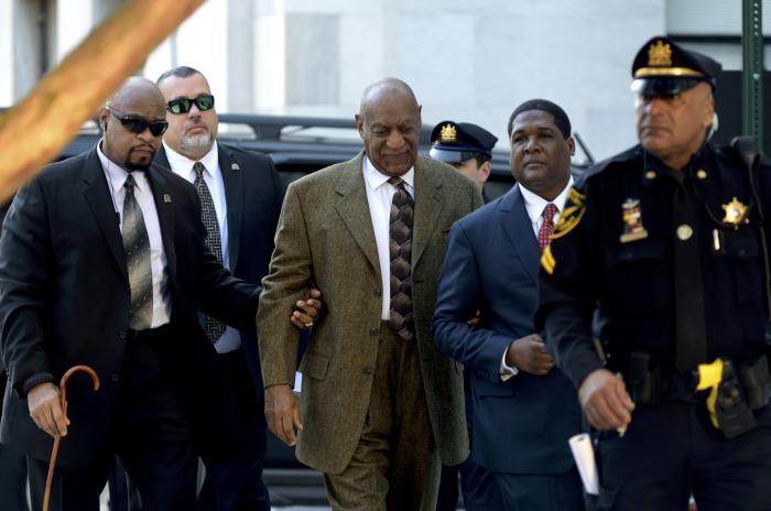 Bill Cosby va a processo per stupro