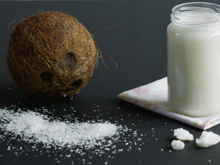Olio di cocco: scrub fai da te
