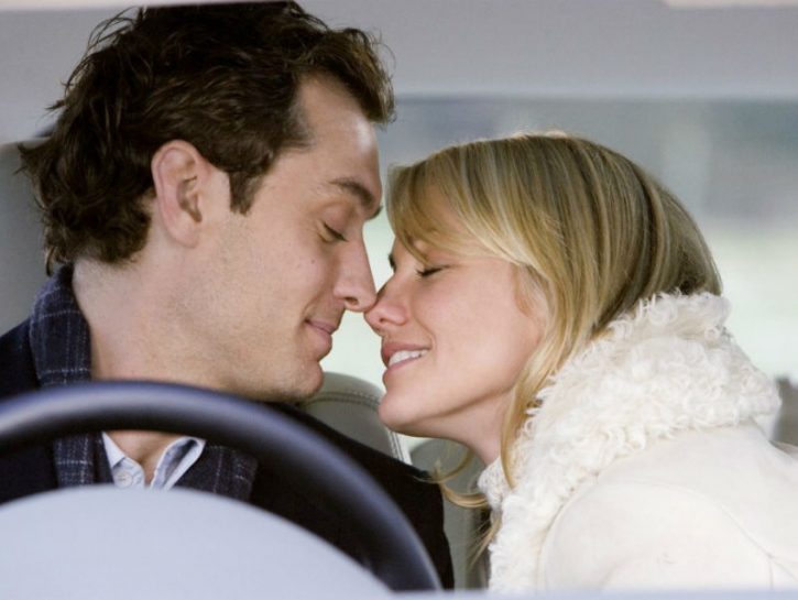 Tradimenti e spostamenti con L'amore non va in vacanza