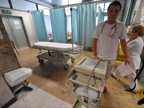Guardia medica, l'esperto risponde alle vostre domande su Facebook