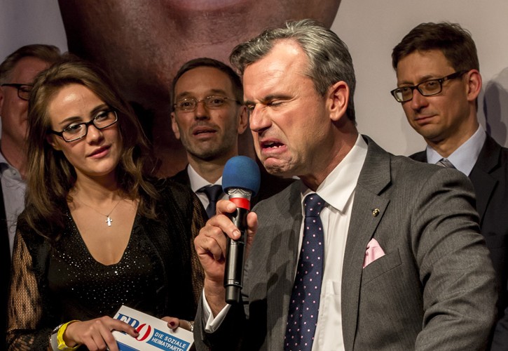 Fino all'ultimo, i risultati parziali davano in lieve vantaggio il candidato dell'Fpo, il Partito d