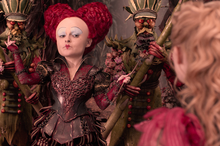 La regina rossa di Alice attraverso lo specchio. Chi è - Donna Moderna