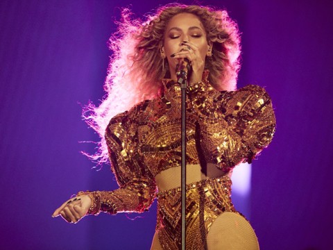 Beyoncé arriva a Milano: le frasi tratte dalle canzoni