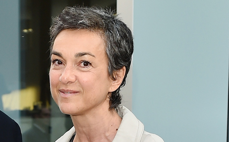 Capelli grigi: la lezione di stile di Daria Bignardi