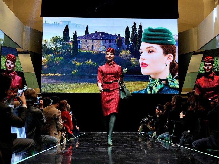 Hostess uniformi Alitalia