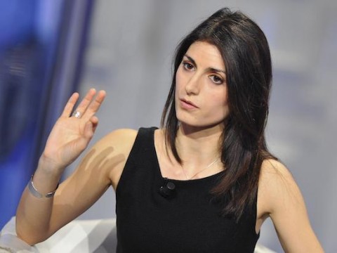 Cosa pensano le donne della lettera del marito alla Raggi