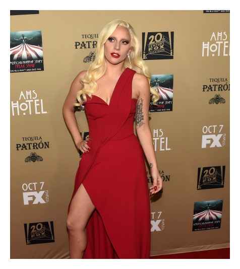 Biondo platino come Lady Gaga