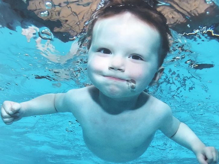 Neonati sott'acqua: 10 foto sorprendenti