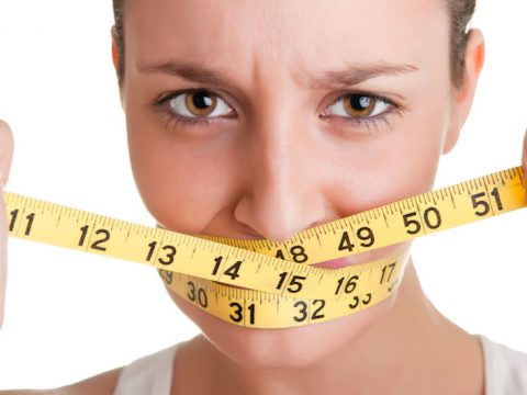 Come calcolare il fabbisogno calorico giornaliero