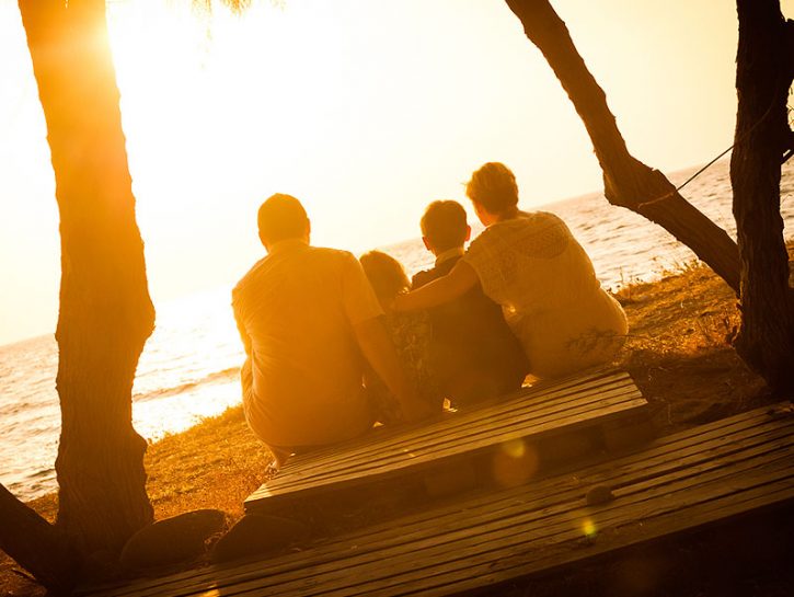  RISCOPRI L'OZIOAbbiamo creato una società ricca... di comfort, benessere e stress. Combattiamo con