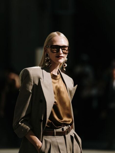 outfit come abbinare il color fango