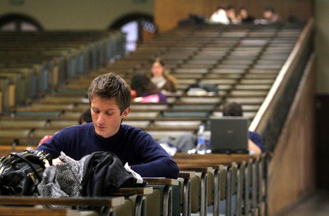 Mio figlio non va all’università. Perché?