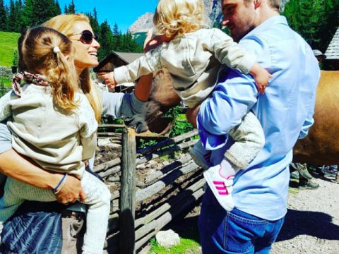 Le star in vacanza con i figli