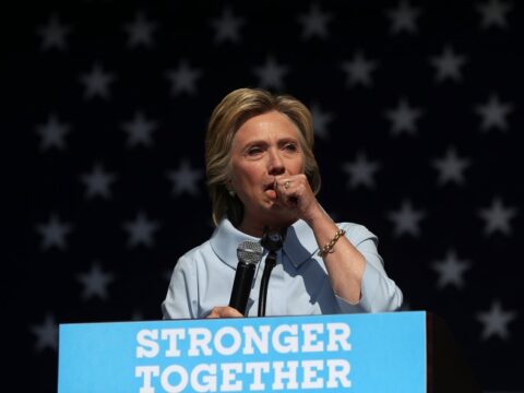 Hillary Clinton, la polmonite e la sosia