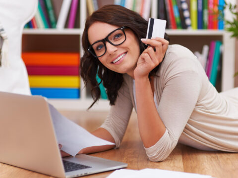 Pagamenti online, niente più sovrapprezzi