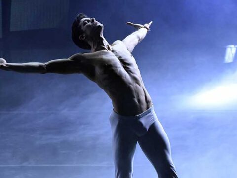 Roberto Bolle, lo show su Rai1 e il tour