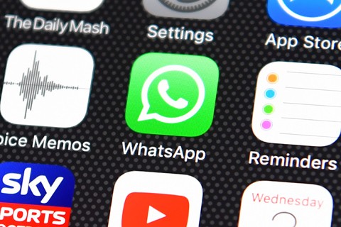 È giusto abolire le chat di classe?