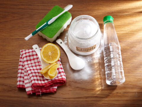 I quattro ingredienti delle pulizie sostenibili sono questi